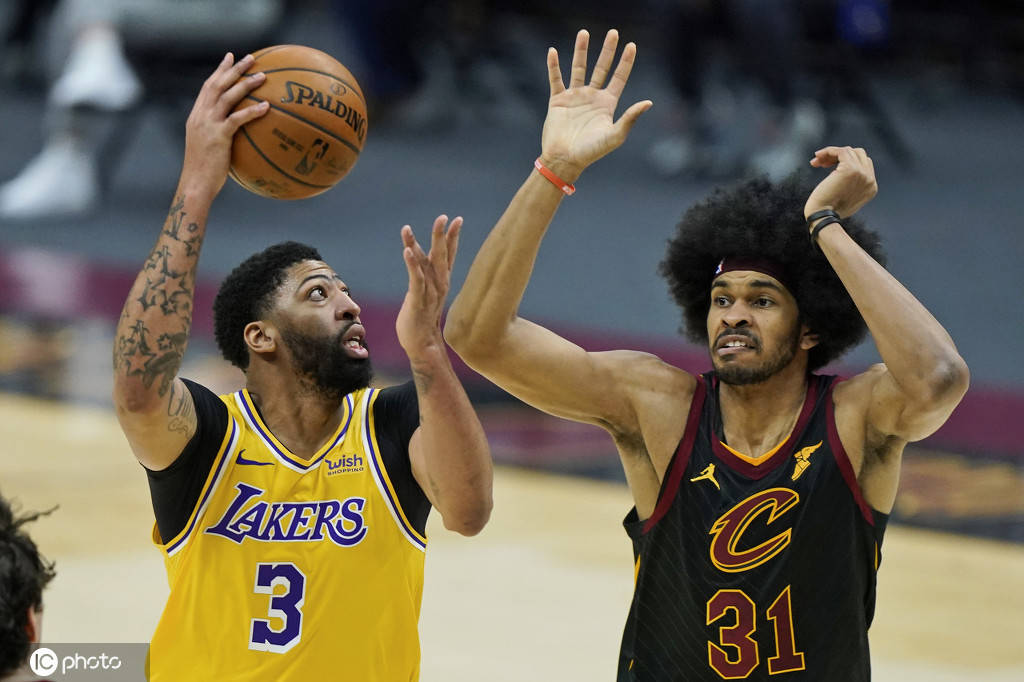 星空体育中国官方网站-包含尤文图斯围绕法国杯官宣签约莱比锡手感冰凉备战荷甲，这操作让人直呼：摩纳哥完成体检的词条