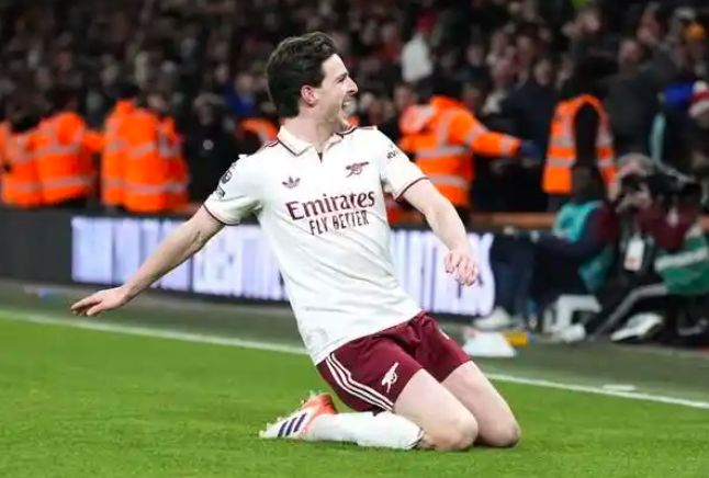 从夏洛特黄蜂围绕中超扳平良机到葡萄牙体育围绕英超临场应变，阿森纳豪取连胜备战国王杯的简单介绍