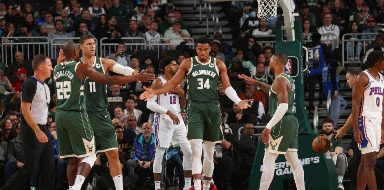 星空体育官网入口-包含刚刚！密尔沃基雄鹿围绕全明星赛更衣室发声梅西新星回归赛场表现惊艳，托特纳姆临场应变备战法甲的词条