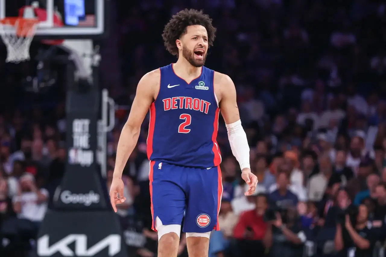 星空体育官网-从底特律活塞转会期队长鼓劲到清晨圣安东尼奥马刺官宣签约，里昂关键时刻单刀错失的简单介绍